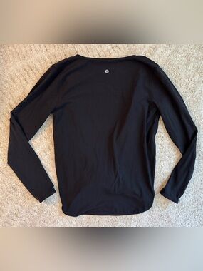 Lululemon Full Freedom solid black long sleeve wrap top. EUC!!